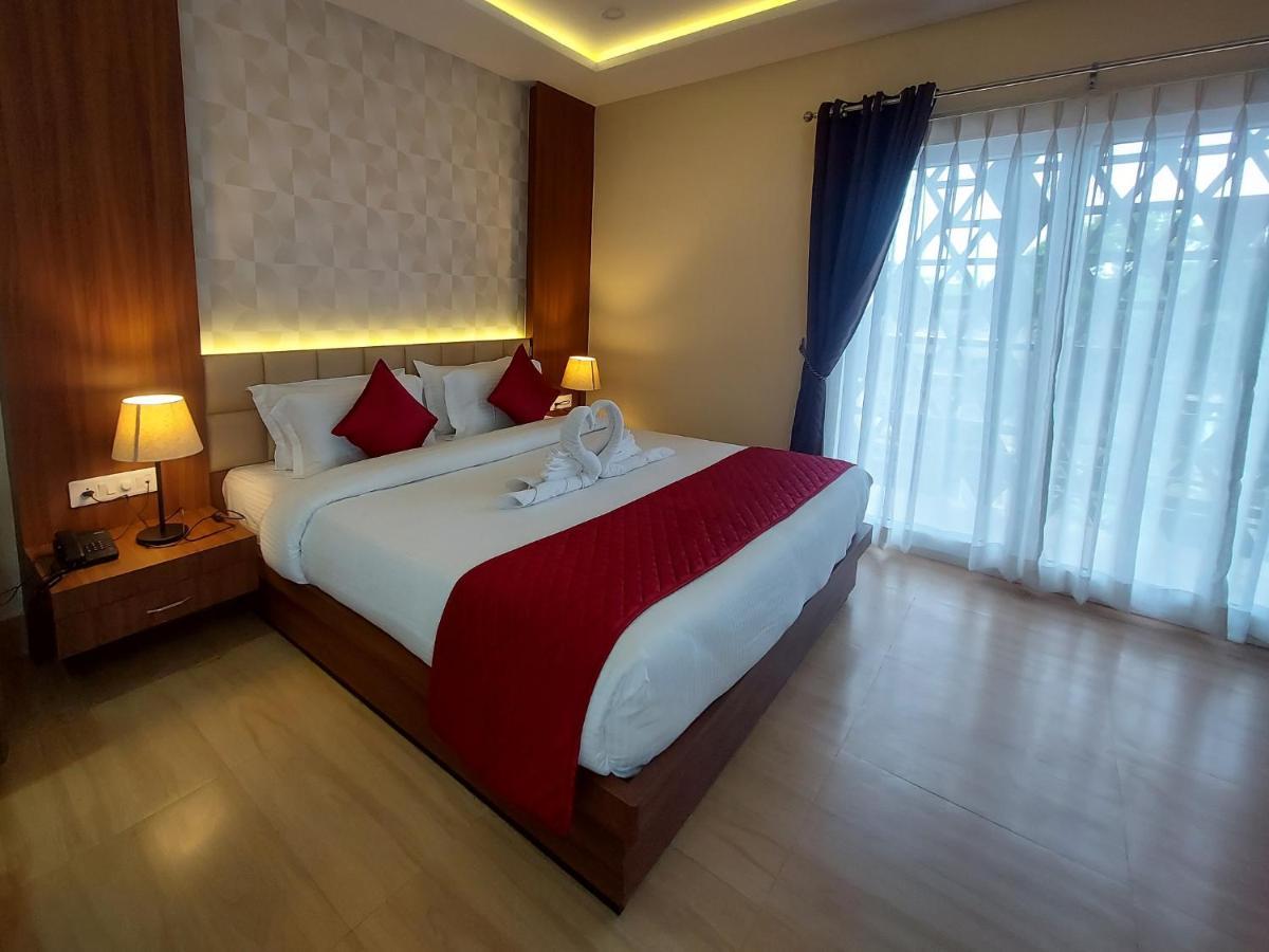 Hotel Bliss Jorhāt 外观 照片